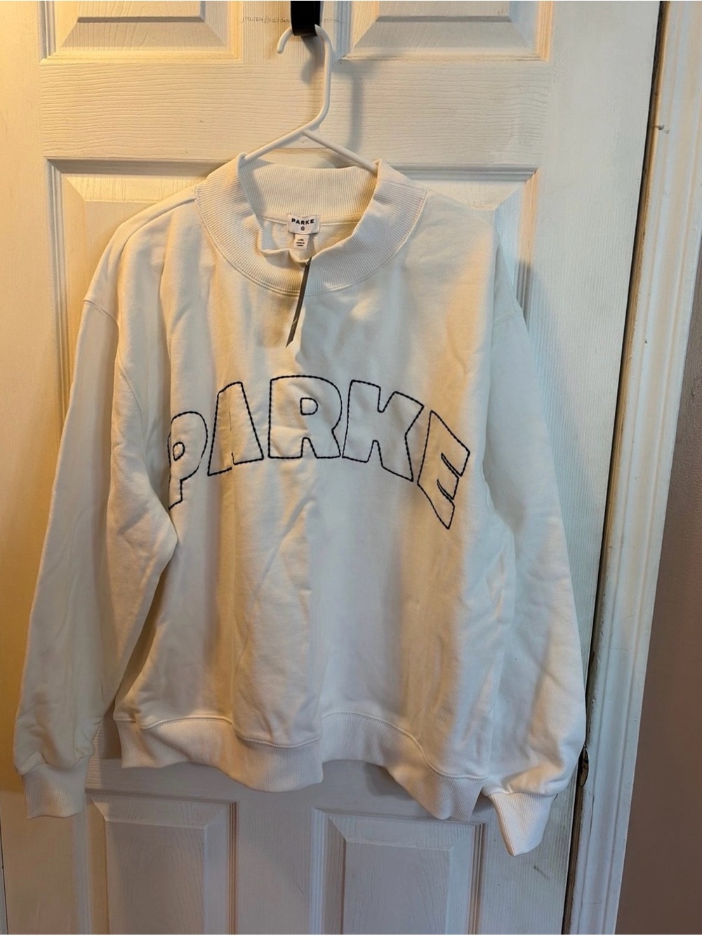 PARKE Pullover Sweatshirt size large x-large with Embroidered Logo